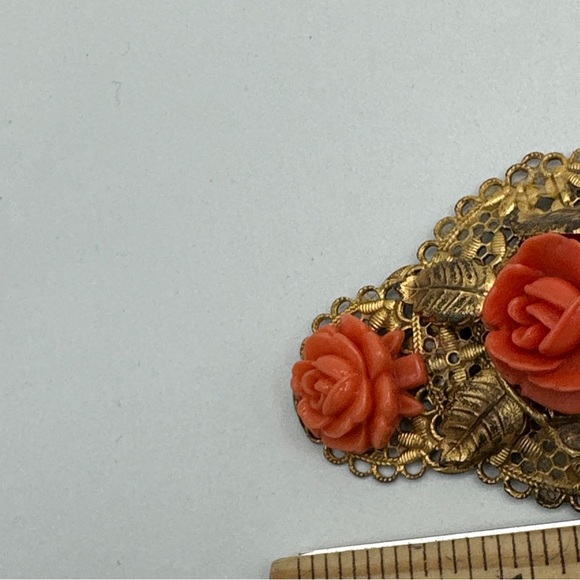 Antique Scarf Clip/brooch Celluloid Coral and Brass #414 - Picture 3 of 7